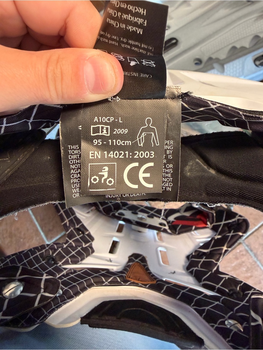 EVS Chest Protector - Picture 6 of 6